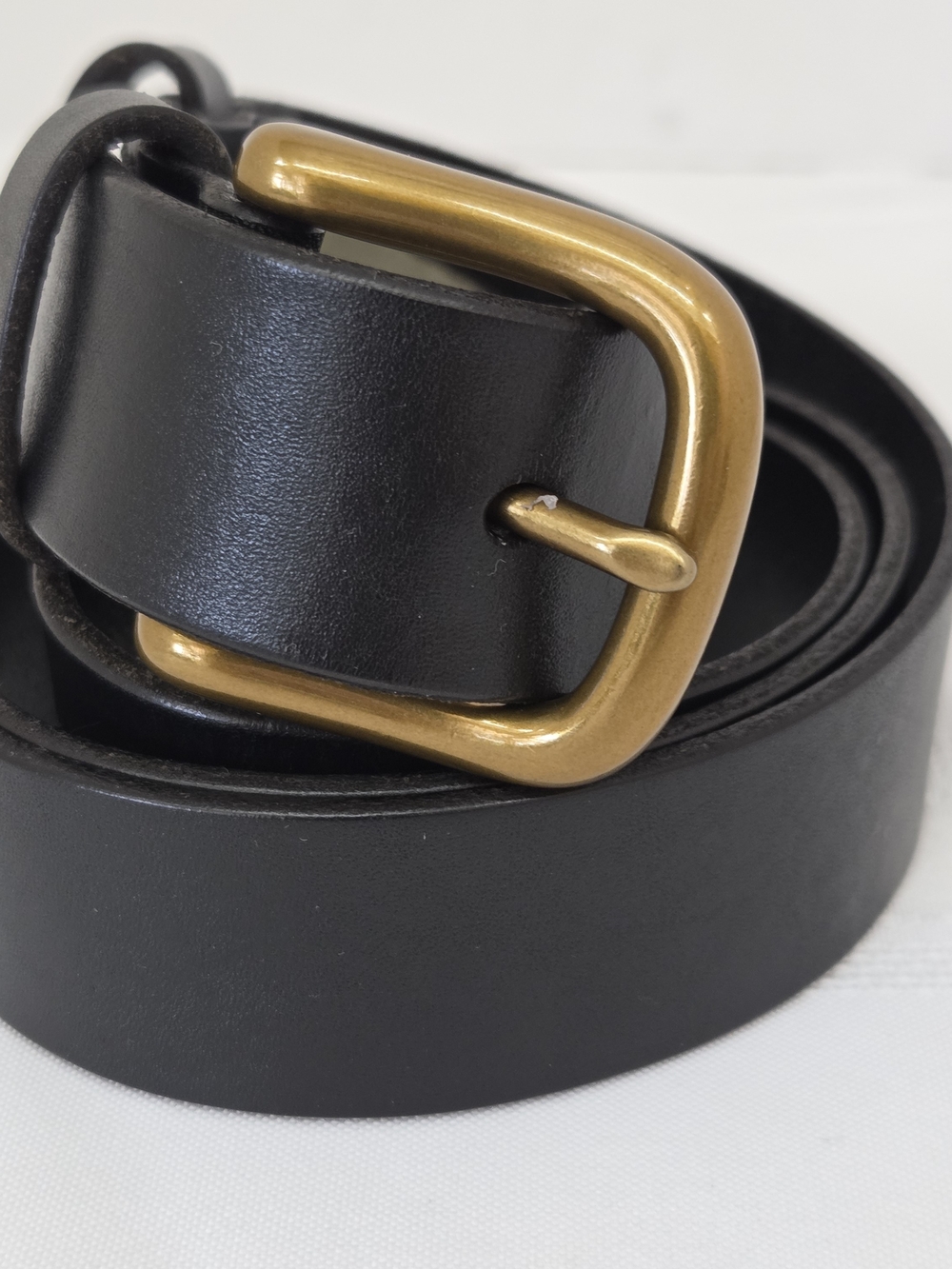 Fossil Black Leather Belt with Brass-Tone Buckle Sz L